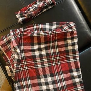 Posh peanut swaddle set and bow